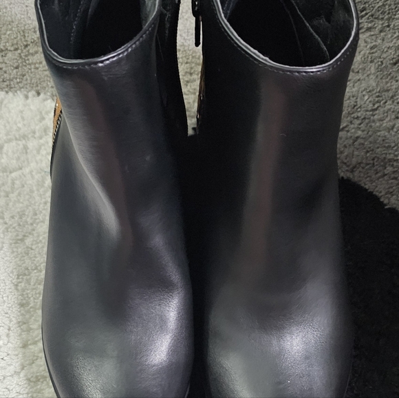 Esprit TOPAZ Boot Shoes Womens 8.5M Black Booties Leather Animal Print Zip - Picture 7 of 7